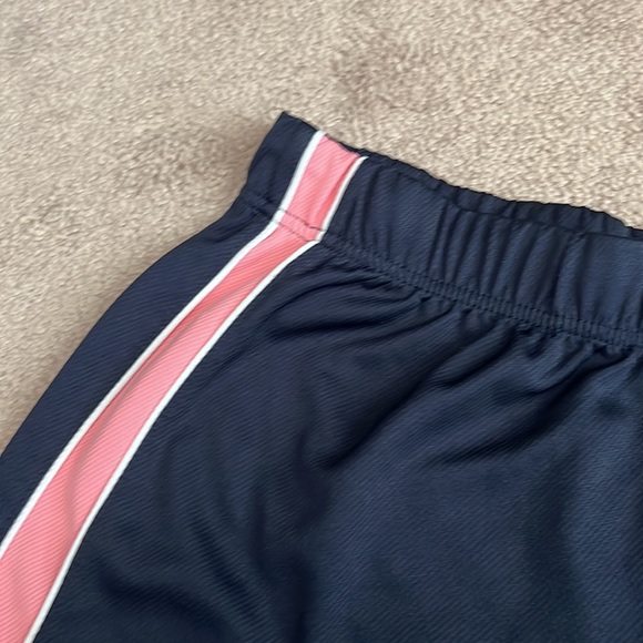 Women’s SB active shorts size Small - Picture 2 of 3